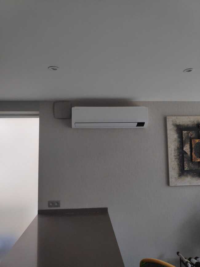 Realisatie Samsung multisplit aircowarmtepomp met 2 binnenunits wind free Elite + Comfort te Mere