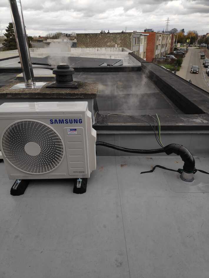 Realisatie Samsung multisplit aircowarmtepomp met 3 binnenunits wind free Comfort in Aalst