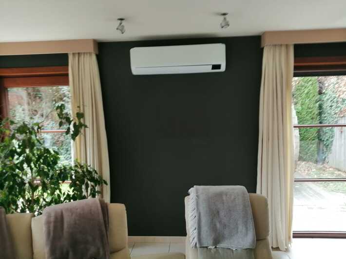 Realisatie Samsung multisplit aircowarmtepomp met 4 binnenunits wind free Comfort + Elite te Lede