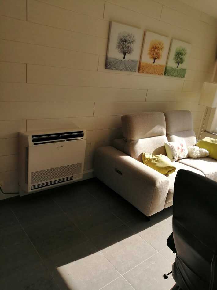 Realisatie Samsung multisplit aircowarmtepomp met 2 binnenunits wind free Comfort +vloermodel te Hillegem