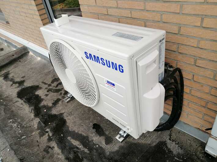 Realisatie Samsung multisplit aircowarmtepomp met 2 binnenunits wind free Comfort te Asse