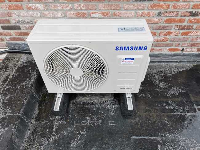 Realisatie Samsung multisplit aircowarmtepomp met 2 binnenunits Wind Free Comfort te Impe