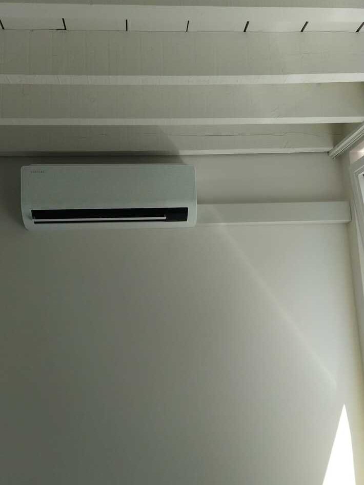 Realisatie Samsung multisplit aircowarmtepomp met 2 binnenunits Wind Free Comfort te Sint-Amandsberg