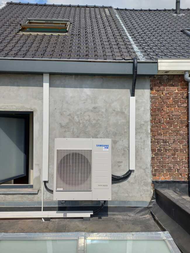 Realisatie Samsung multisplit aircowarmtepomp met 5 binnenunits Wind Free Comfort + Elite te Aalst