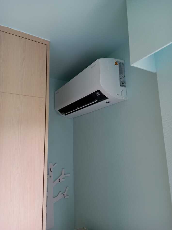 Realisatie Samsung multisplit aircowarmtepomp met 5 binnenunits Wind Free Comfort te Borsbeke