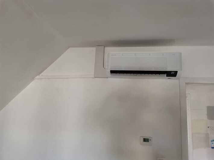 Realisatie Samsung multisplit aircowarmtepomp met 2 binnenunits Wind Free Comfort te Letterhoutem