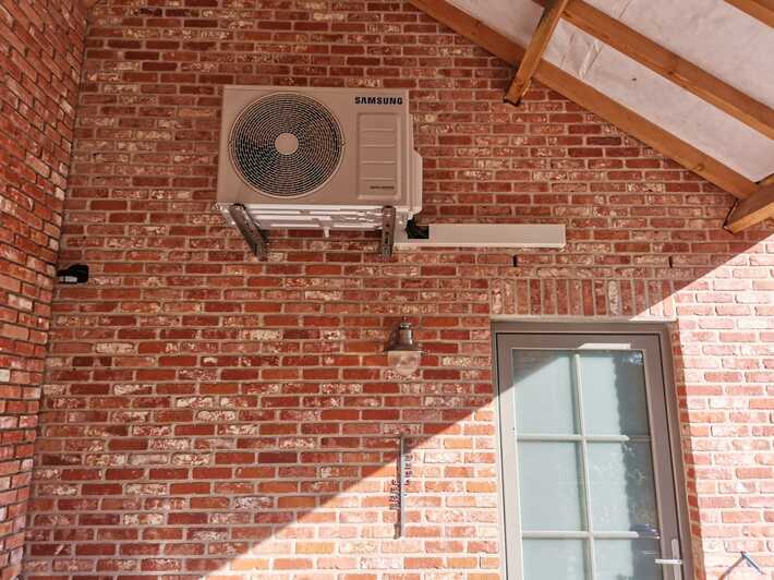 Realisatie Samsung multisplit aircowarmtepomp met 2 binnenunits Wind Free Comfort te Letterhoutem