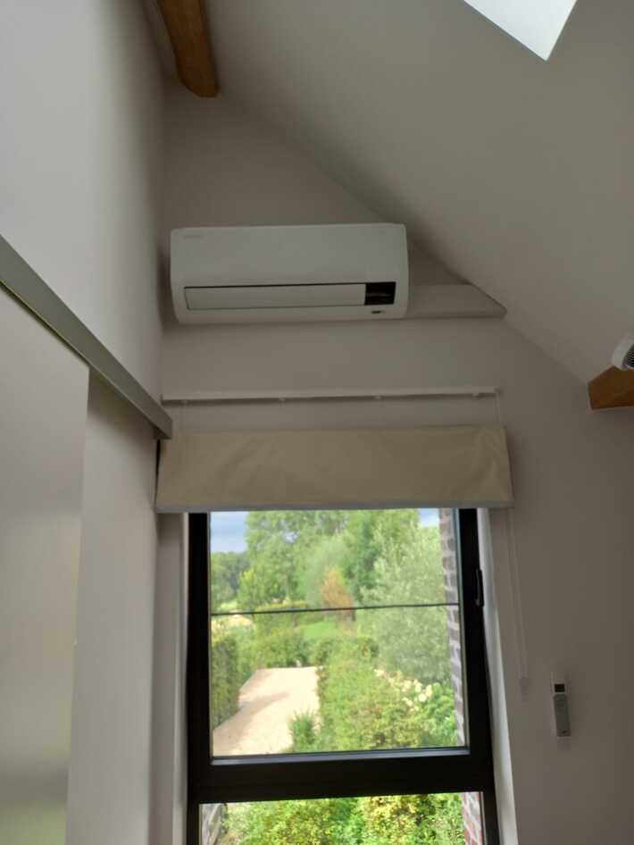 Realisatie Samsung multisplit aircowarmtepomp met 3 binnenunits Wind Free Comfort te Roosdaal
