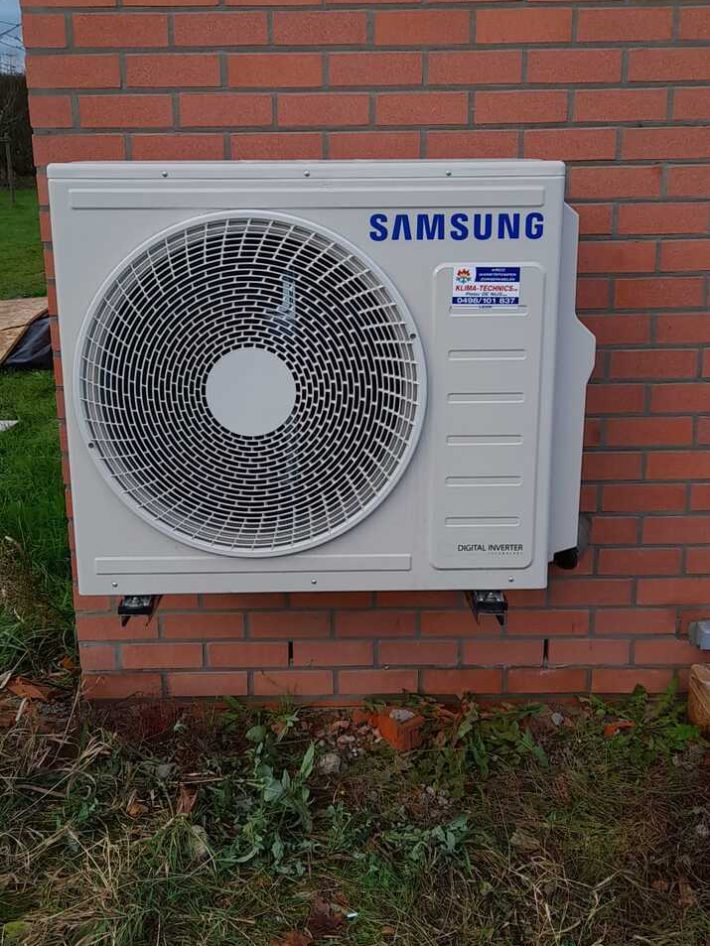 Realisatie Samsung multisplit aircowarmtepomp met 2 binnenunits Wind Free Comfort te Hofstade