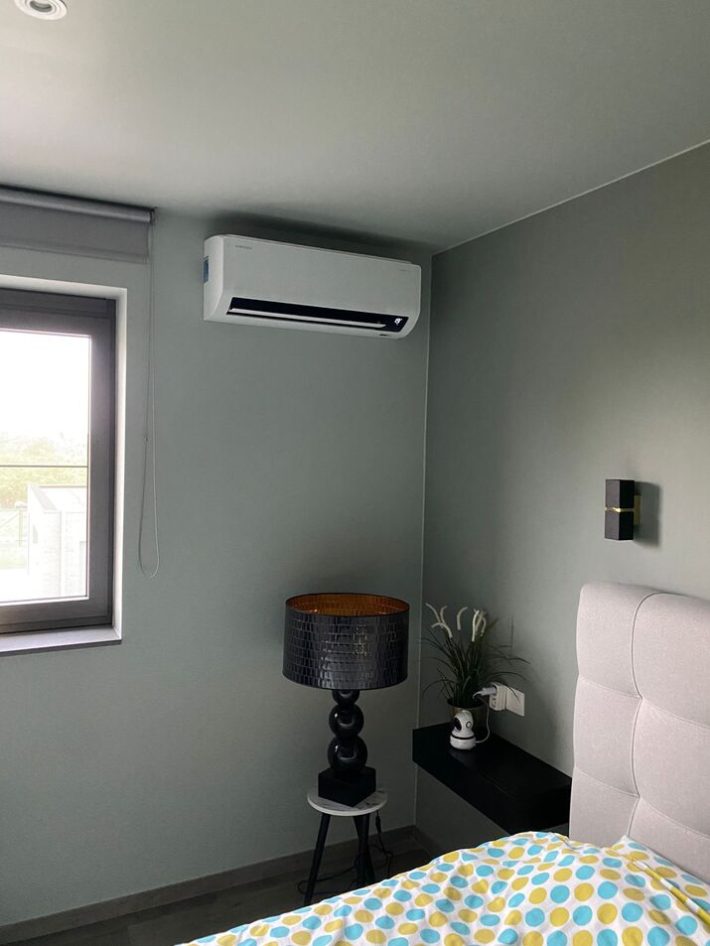 Realisatie Samsung multisplit aircowarmtepomp met 3 binnenunits CEBU + Wind Free Comfort te Zottegem
