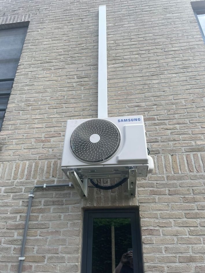 Realisatie Samsung multisplit aircowarmtepomp met 3 binnenunits te Woubrechtegem