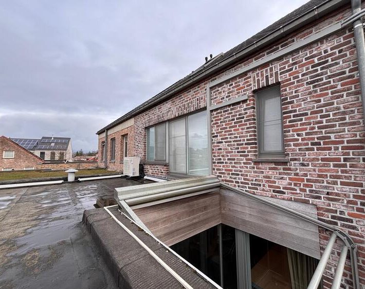 Realisatie Mitsubishi multisplit aircowarmtepomp met 4 binnenunits te Berlare (1)