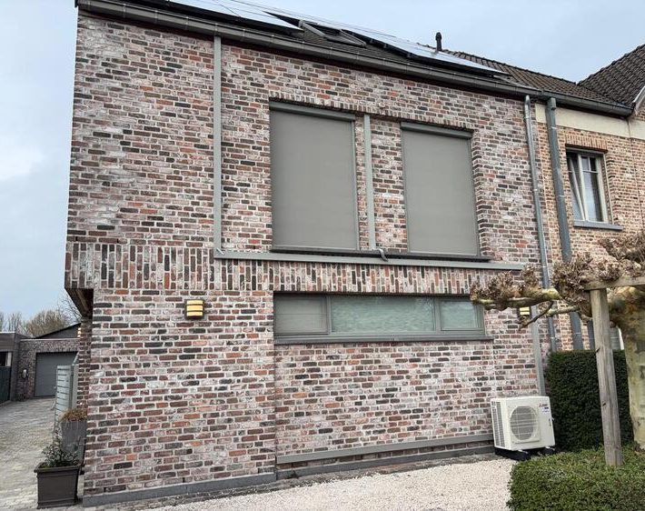 Realisatie Mitsubishi multisplit aircowarmtepomp met 4 binnenunits te Berlare (1)