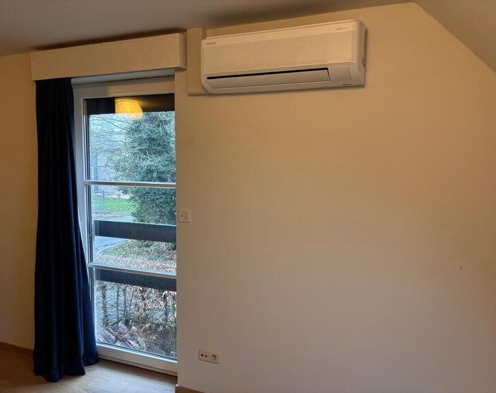 Realisatie Samsung multisplit aircowarmtepomp met 3 binnenunits Wind Free Comfort te Wetteren